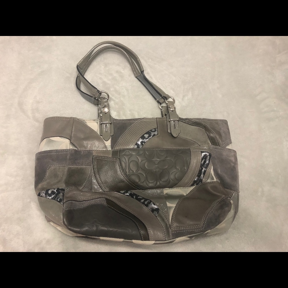 Coach Silver/Gray Leather Bag